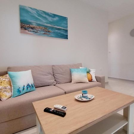 Sea Pleasure Apartment Peraía 외부 사진